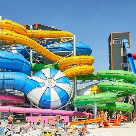 Baron Orientarium,aquapark Fala & Park Apartment